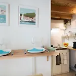 Le Cosy アパート ル・ブスカ