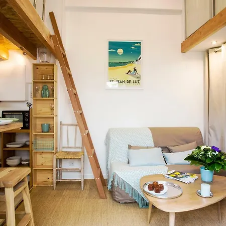 Le Cosy